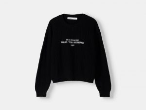 Embroidered ribbed sweater