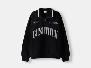 Printed sweatshirt with zipper