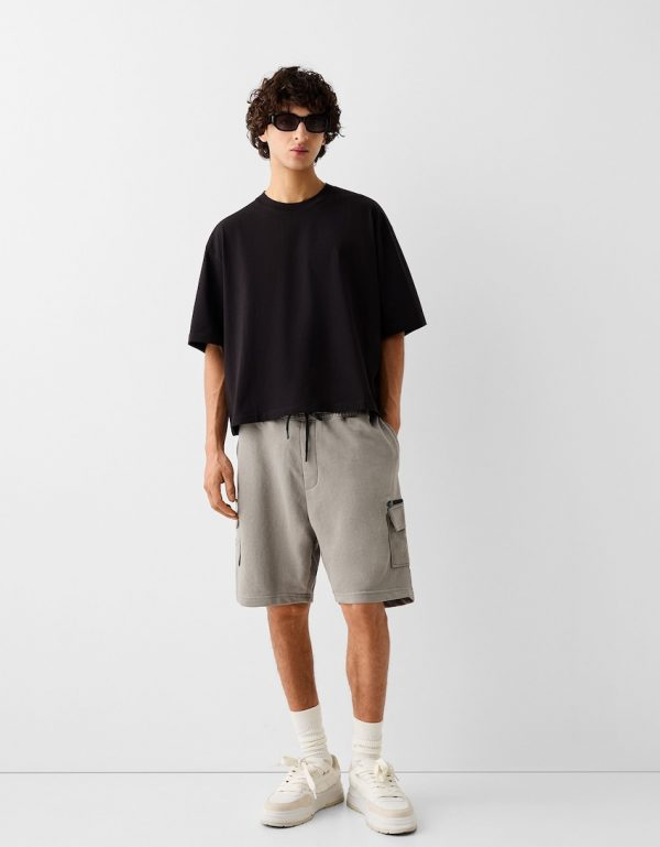Plush cargo Bermuda shorts - Image 3